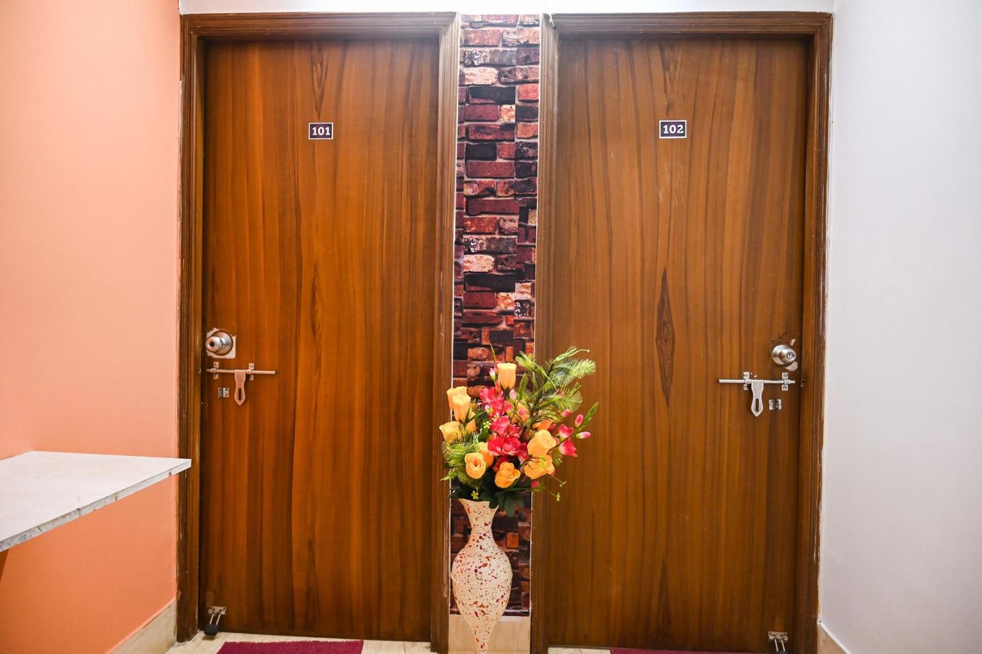 Hotel O Shraddha Residency 2 Kolkata Bagian luar foto